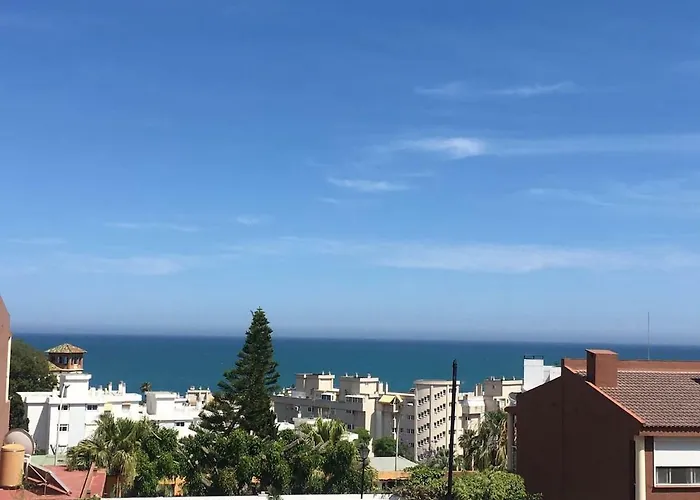 Con Aire Acondicionado En Urbanizacion Con Piscina Torremolinos