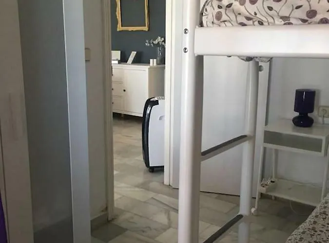 Con Aire Acondicionado En Urbanizacion Con Piscina